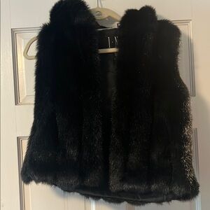 Black Faux Fur Vest - M